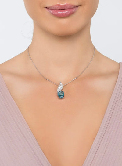 CRESTED LOVE BIRD PENDANT NECKLACE LONDON BLUE TOPAZ SILVER