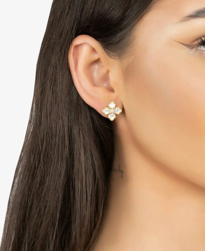 FLOWER CLOVER MOTHER OF PEARL STUD EARRINGS GOLD