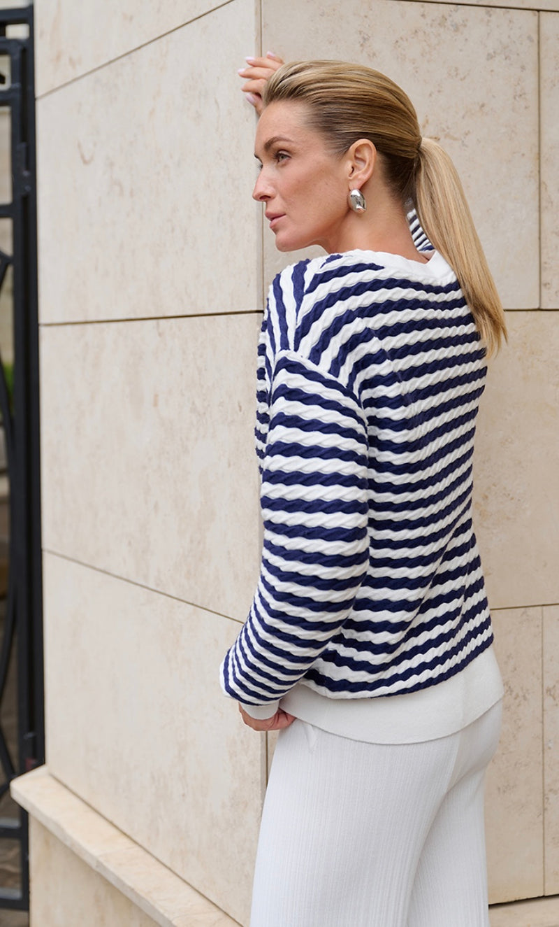 Cardigan White-Navy