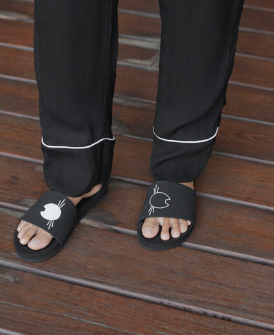 SLIDES WOMENS BLACK