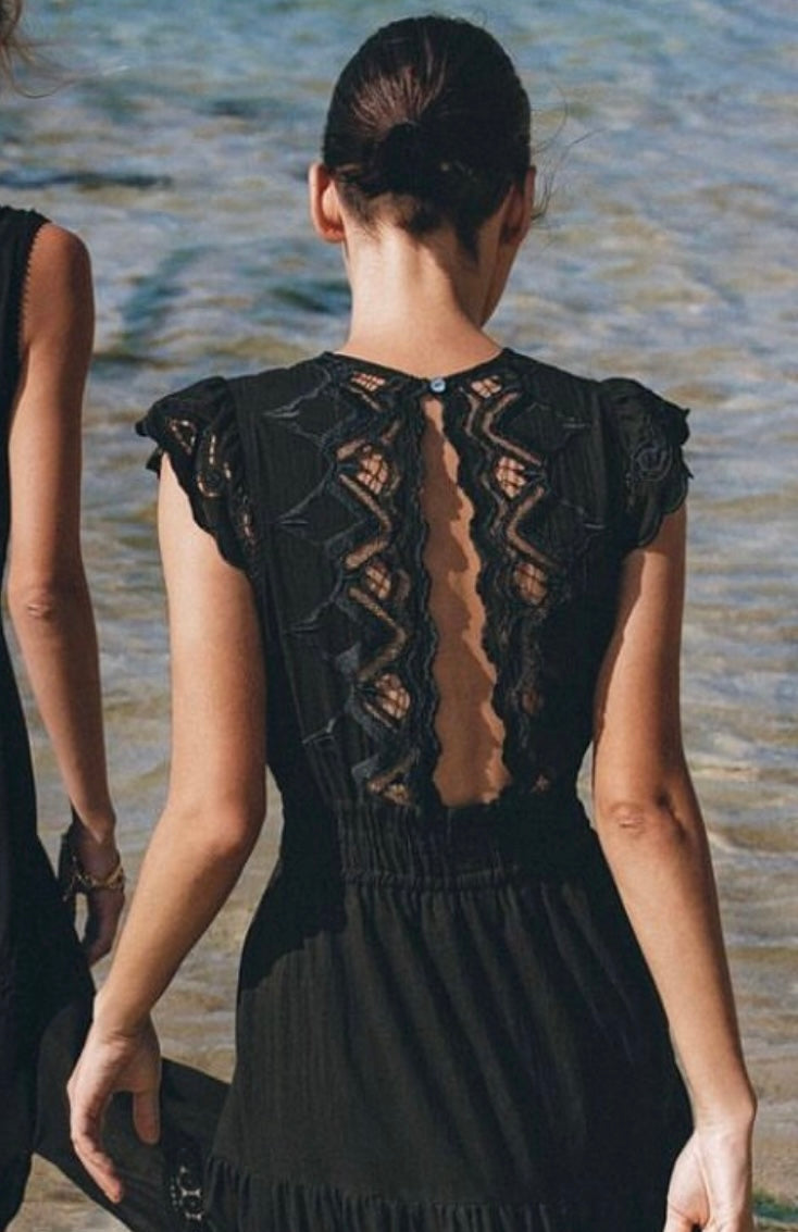 Black Dahlia Midi Dress